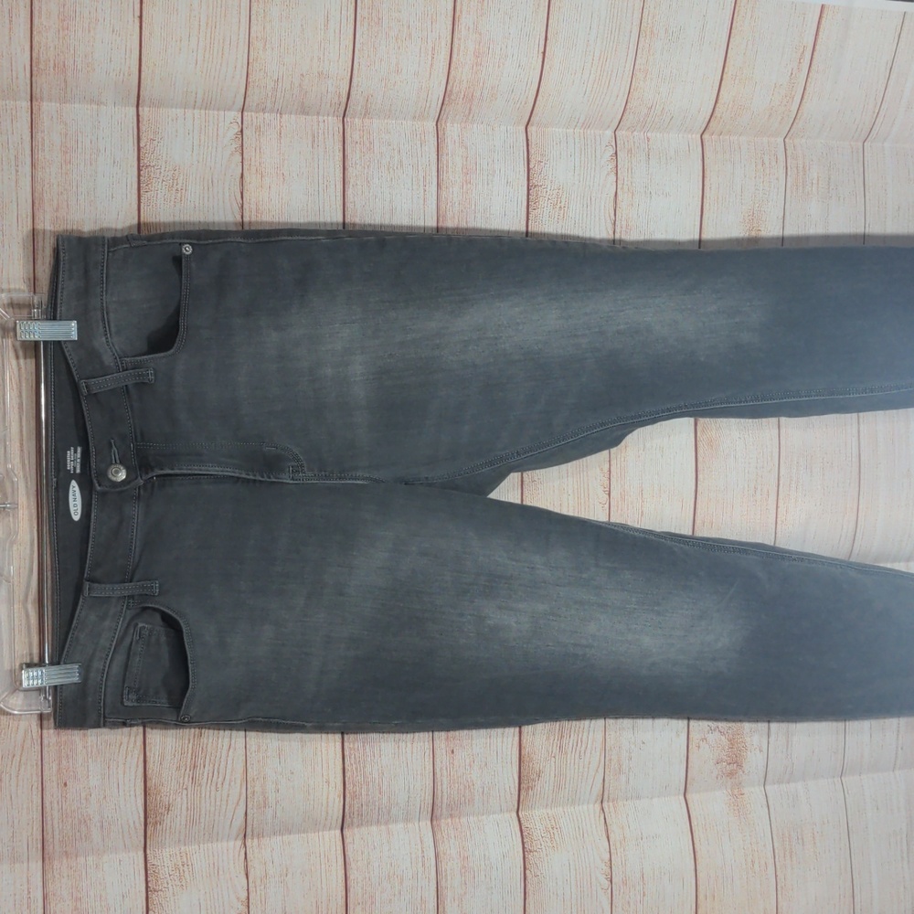 Old Navy Rockstar Jeans